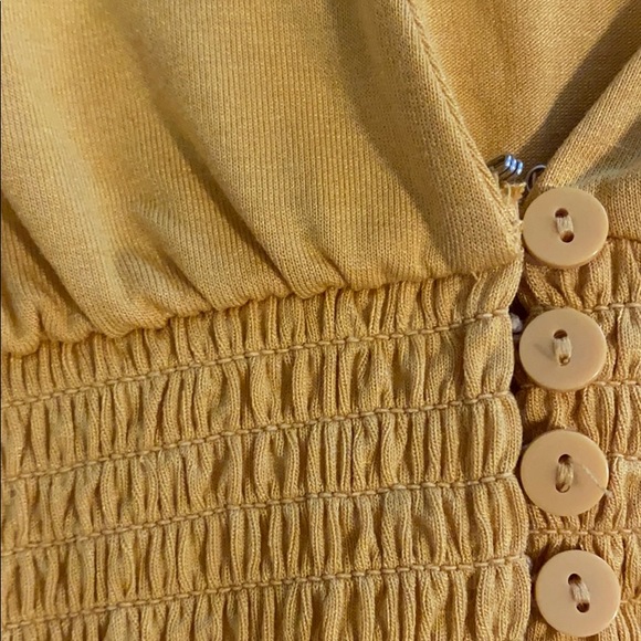 cinched waist mustard yellow blouse - Picture 5 of 6